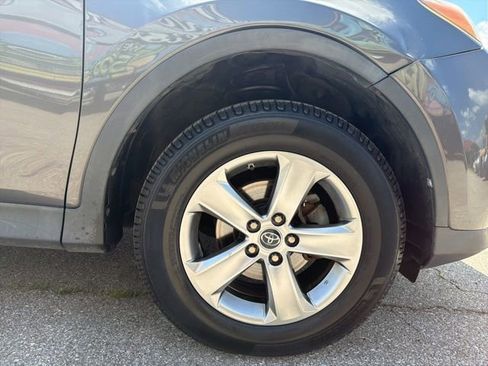 Used 2015 Toyota RAV4 XLE AWD/4WD image 31
