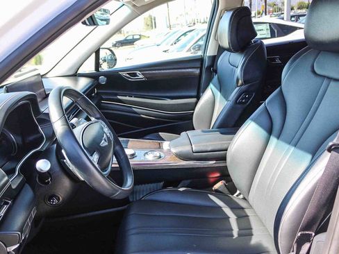 Used 2023 Genesis GV80 2.5T image 17