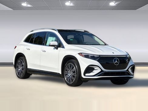 New 2026 Mercedes-Benz EQS 550 4MATIC SUV image 5