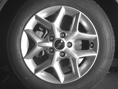 Used 2025 Kia Soul LX w/ LX Technology Package FWD image 12