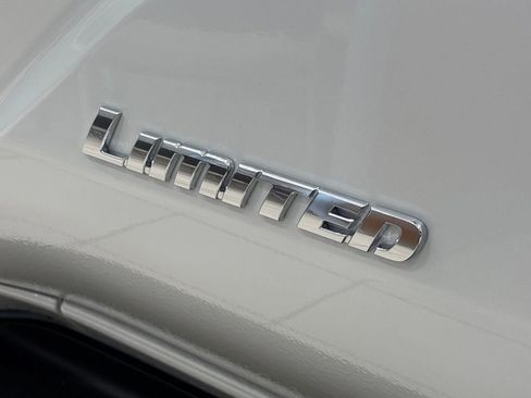 New 2026 Toyota 4Runner Limited image 31