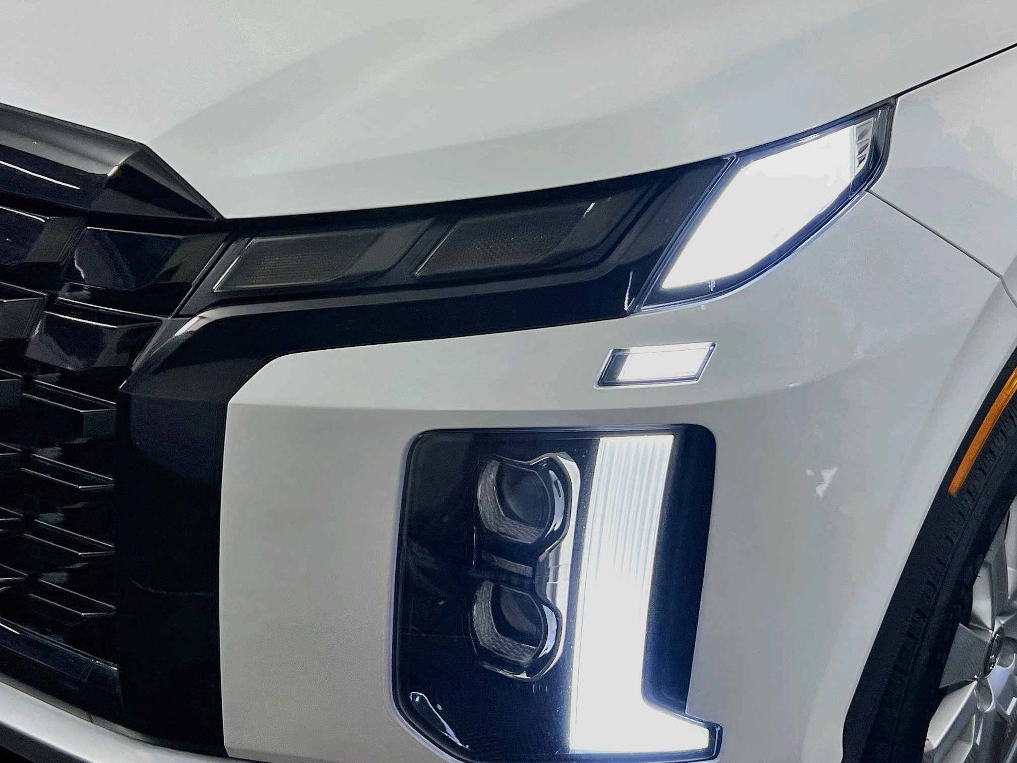 Used 2024 Hyundai Palisade SEL FWD image 11