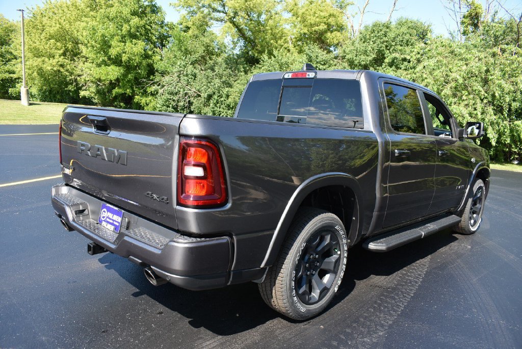 New 2026 RAM 1500 Big Horn AWD/4WD image 6