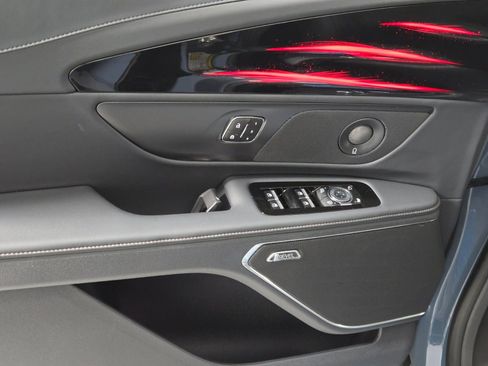 New 2026 Lincoln Nautilus Premier w/ Equipment Group 102A image 21