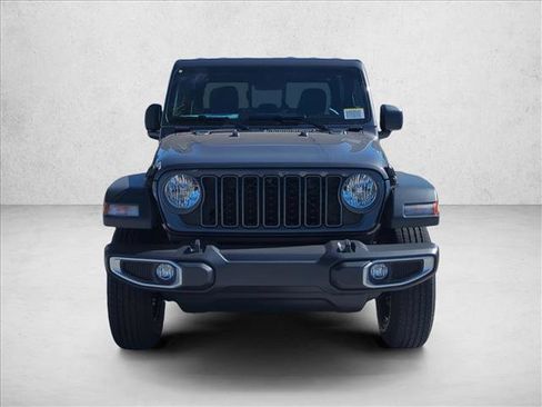 New 2026 Jeep Gladiator Sport AWD/4WD image 5