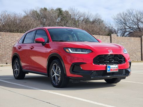 Certified 2024 Honda HR-V EX-L image 4