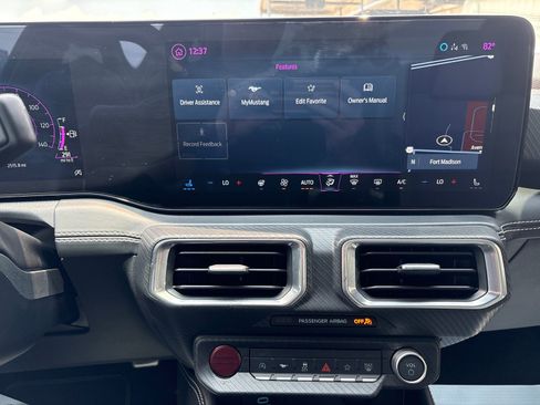 Used 2024 Ford Mustang Premium image 21