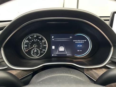 Used 2022 Genesis G80 2.5T w/ Prestige Package image 28