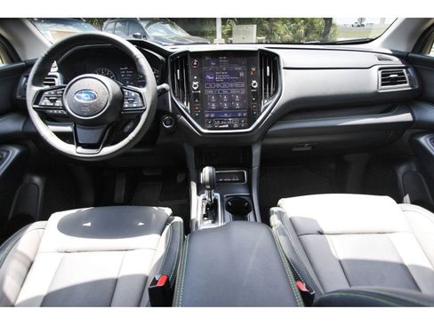 Used 2024 Subaru Ascent Onyx Edition AWD/4WD image 9