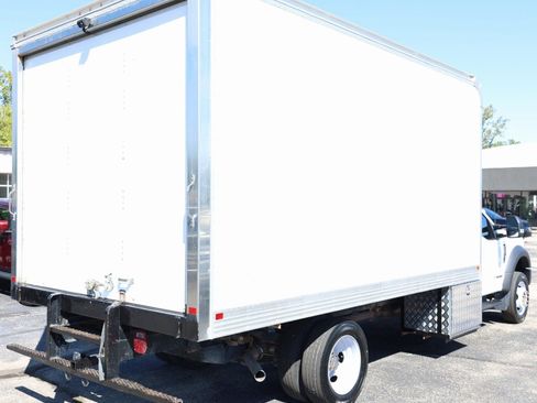 Used 2022 Ford F550 2WD Regular Cab Super Duty image 4