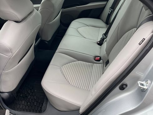 Certified 2023 Toyota Camry SE image 11