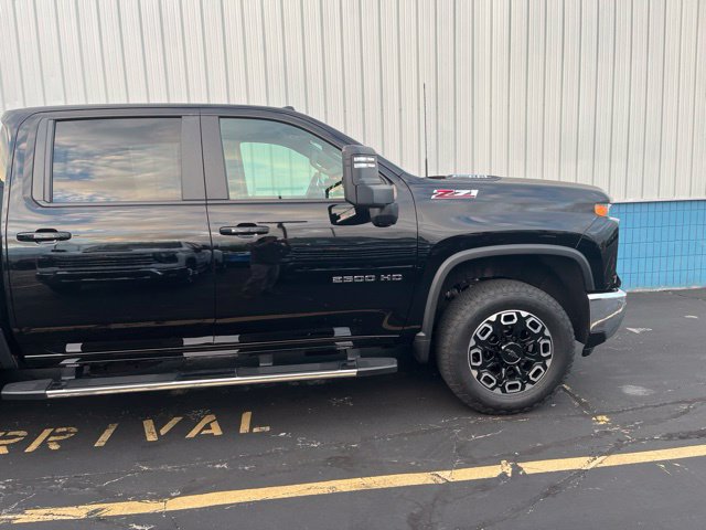 Used 2025 Chevrolet Silverado 2500 LT w/ All Star Edition AWD/4WD image 8