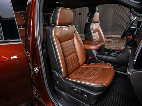 Used 2024 GMC Sierra 2500 Denali Ultimate image 31