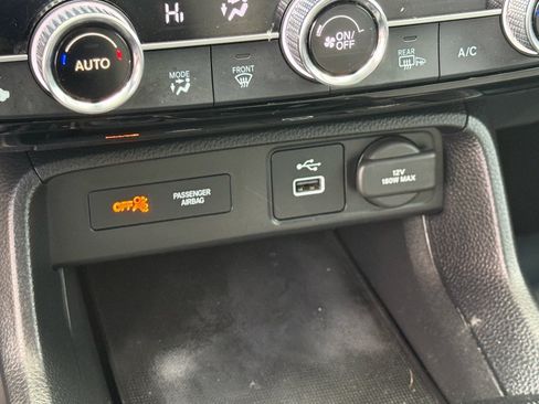 Used 2023 Honda Civic EX-L image 25