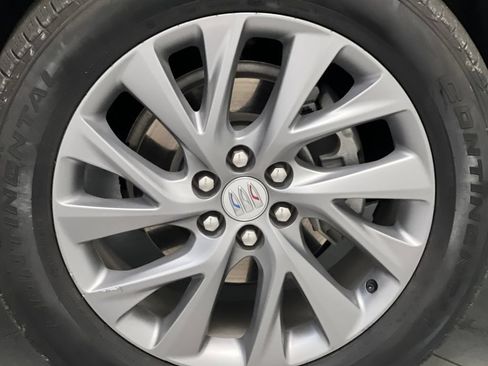 Used 2025 Buick Enclave Preferred AWD/4WD image 82