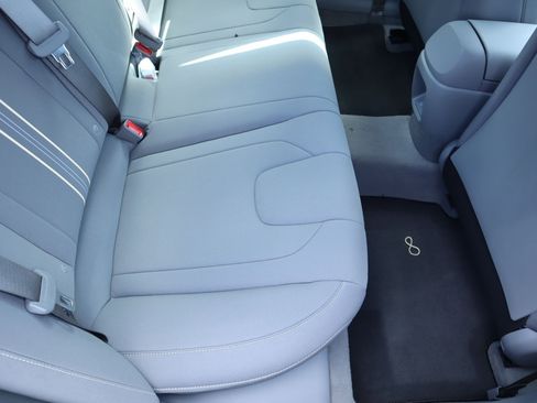 New 2025 Hyundai Elantra Sport image 20