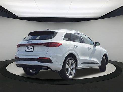 New 2025 Audi Q5 Premium Plus image 7