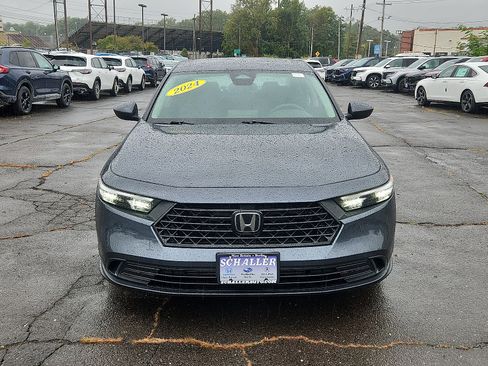Used 2024 Honda Accord EX image 2