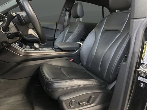 Used 2020 Audi Q8 Premium w/ Black Optic Package image 4