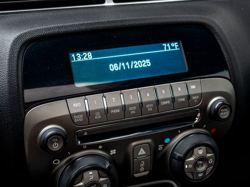 Used 2010 Chevrolet Camaro SS w/ RS Package RWD image 32