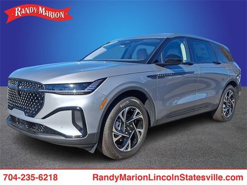 New 2025 Lincoln Nautilus Premier w/ Jet Appearance Package image 1