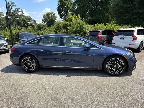 Used 2023 Mercedes-Benz EQS 450+ Sedan image 8