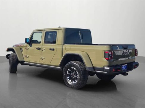 New 2025 Jeep Gladiator Rubicon image 4