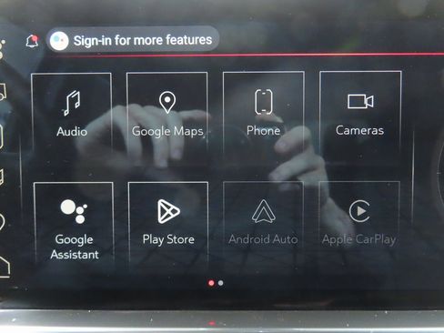 Used 2025 GMC Sierra 1500 Elevation image 17