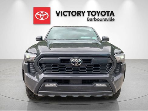 Used 2026 Toyota Tacoma TRD Off-Road AWD/4WD image 8
