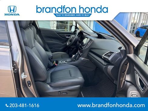 Used 2023 Subaru Forester Touring AWD/4WD image 27