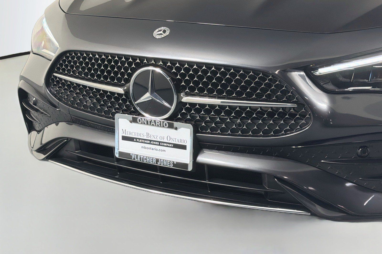 Used 2025 Mercedes-Benz CLE 300 4MATIC Coupe image 13