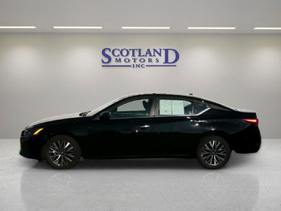 Used 2025 Nissan Altima 2.5 SV