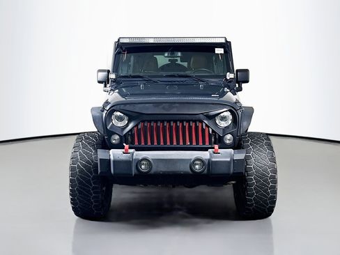 Used 2017 Jeep Wrangler Unlimited Rubicon w/ Dual Top Group image 2