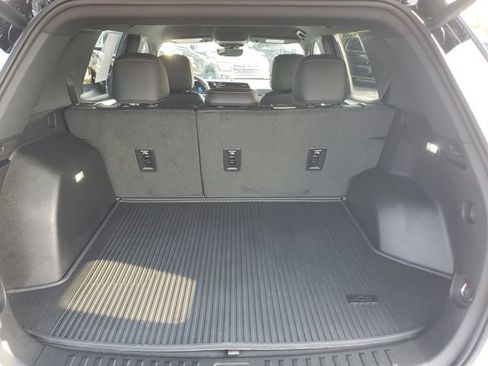 Certified 2026 Chevrolet Equinox RS w/ Convenience Package III FWD image 7