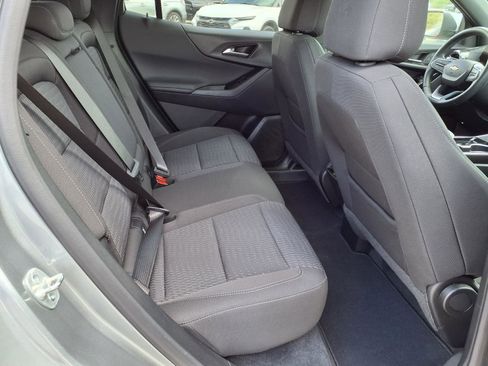 Used 2025 Chevrolet Equinox LT image 21