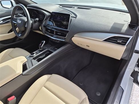 Certified 2022 Cadillac CT5 Luxury image 19