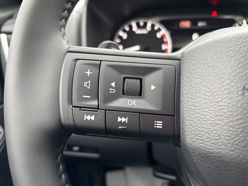 New 2026 Nissan Rogue SV image 18