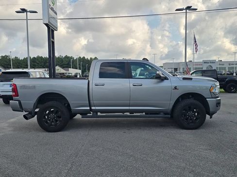 Used 2021 RAM 2500 Big Horn w/ Level B Equipment Group AWD/4WD image 4