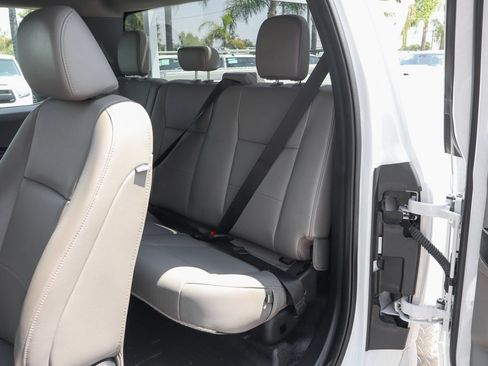 Used 2022 Ford F350 XL w/ Power Equipment Group image 21