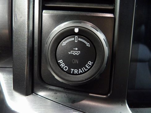 Used 2022 Ford F150 Lariat image 46