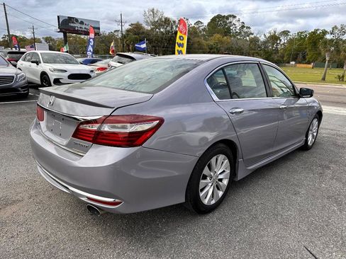 Used 2016 Honda Accord Sport image 7