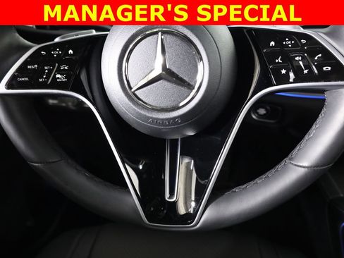 Certified 2025 Mercedes-Benz GLE 450e 4MATIC image 33