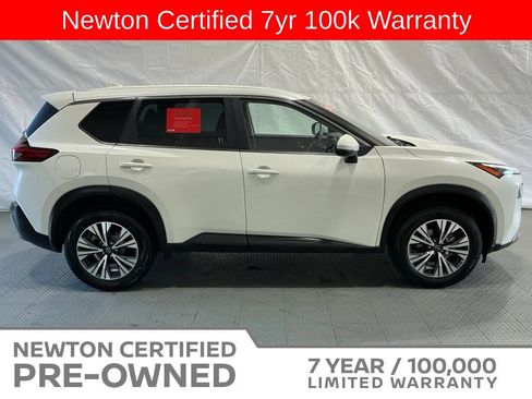 Used 2023 Nissan Rogue SV AWD/4WD image 4