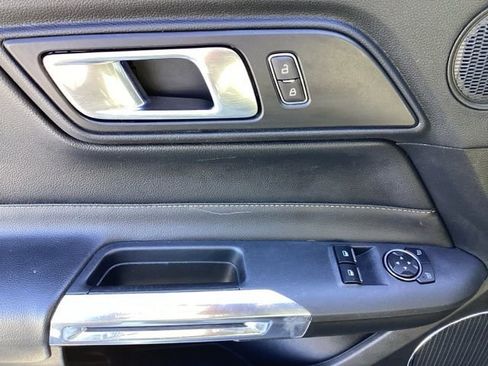 Used 2020 Ford Mustang Premium RWD image 10