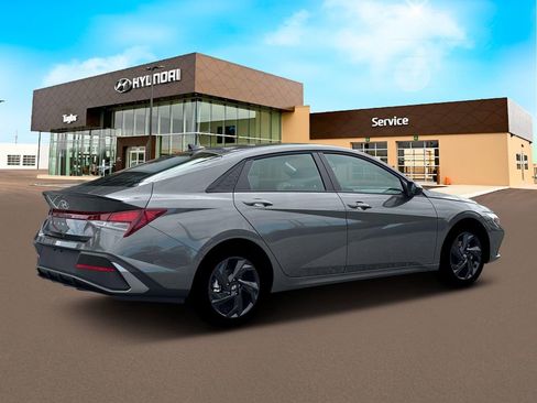 New 2026 Hyundai Elantra Sport FWD image 8