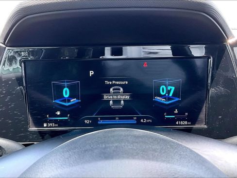 Used 2022 Hyundai Elantra SEL w/ Convenience + Premium Package FWD image 12