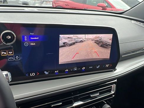 New 2026 Chevrolet Traverse LT image 28