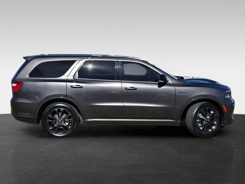Used 2021 Dodge Durango R/T w/ Blacktop Package image 3