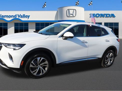 Used 2023 Buick Envision Essence image 3