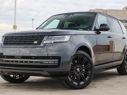 New 2025 Land Rover Range Rover Long Wheelbase SE